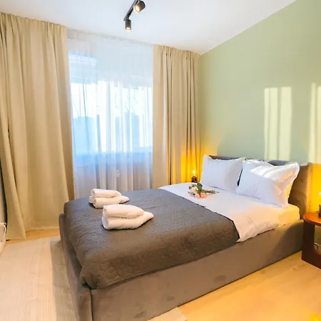 Downtown Delight Apartment *